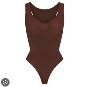 SKIMS Seamless Sculpt Bodysuit